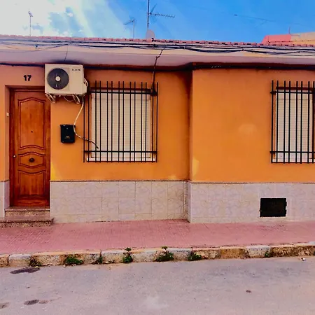 Casa Soto -Ubicacion Privilegiada-Aparcamiento En Tu Puerta Y Acceso Rapido A Servicios- Playas Y Lugares De Interes- Netflix Y Prime Activados Águilas Extérieur photo