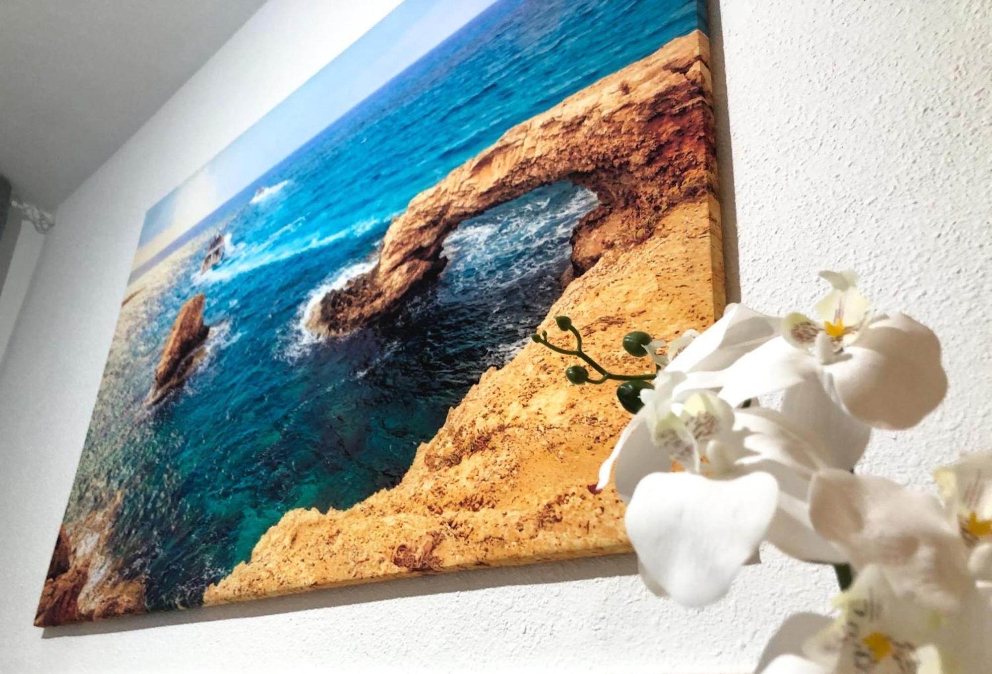 Casa Soto -ubicacion Privilegiada-aparcamiento En Tu Puerta Y Acceso Rapido A Servicios- Playas Y Lugares De Interes- Netflix Y Prime Activados Holiday home *